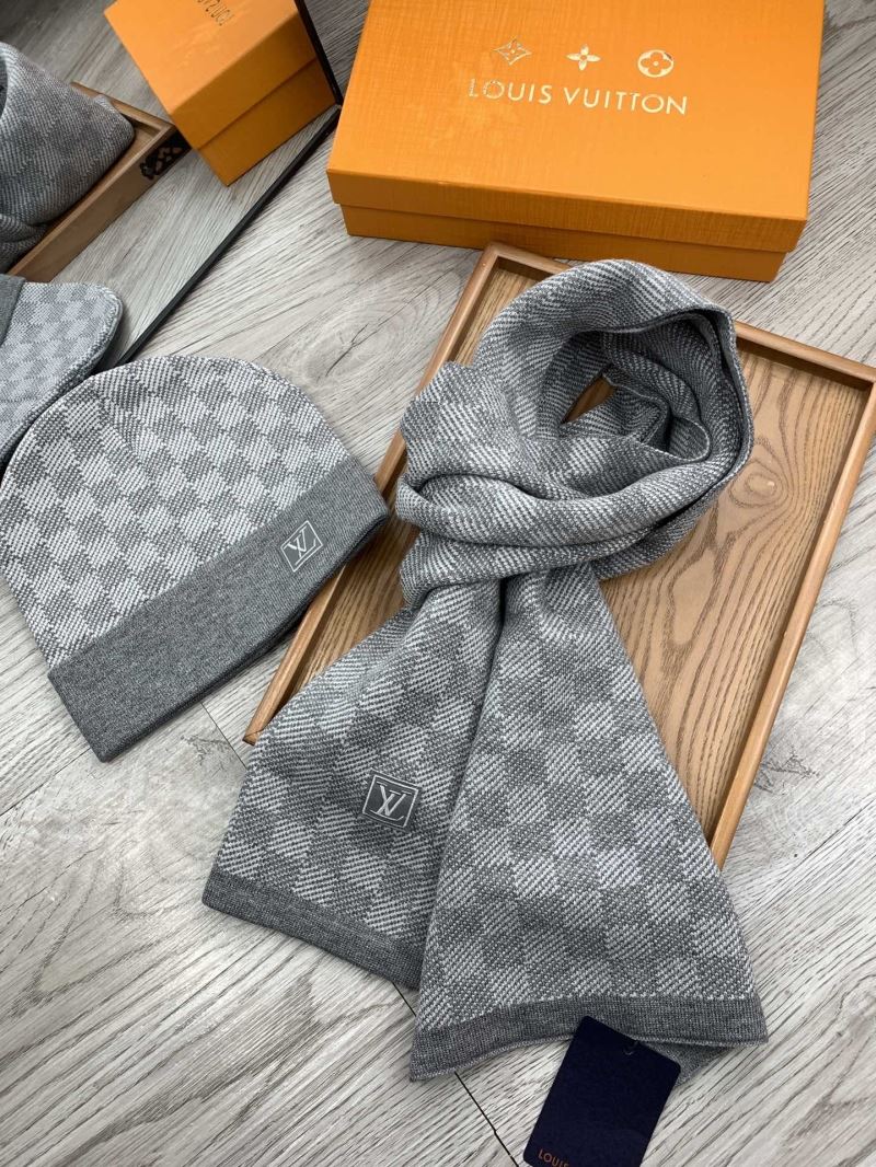 Louis Vuitton Caps Scarfs